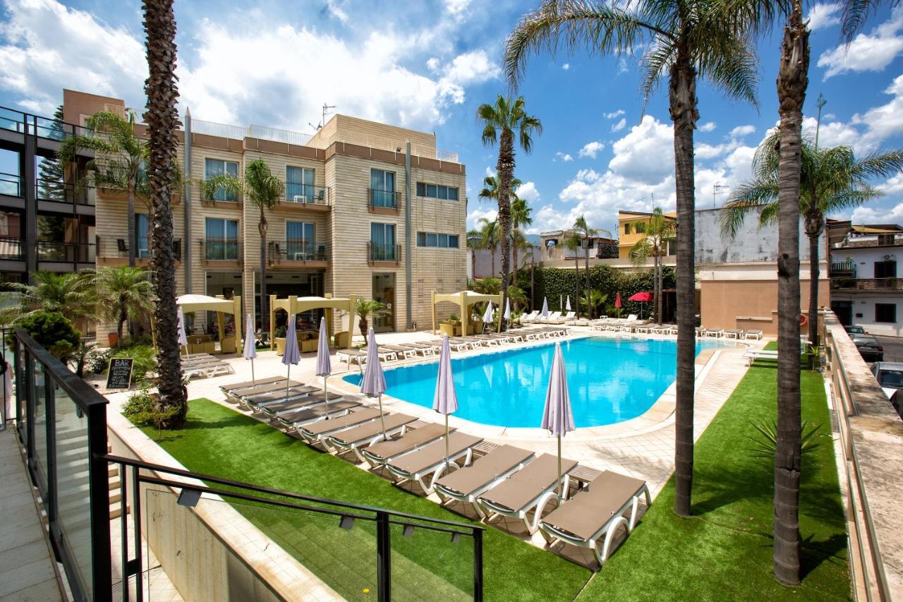 Grand Hotel Yachting Palace Riposto Exterior photo